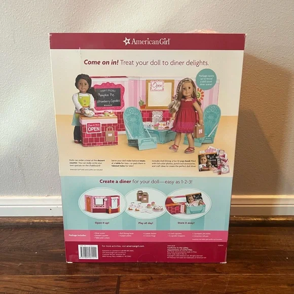 American Girl Deluxe Diner Set - Picture 2 of 4
